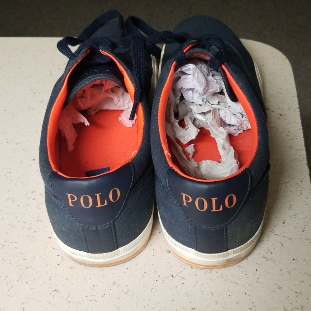 Shoes - Picture 2 of 4